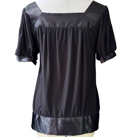 Creative Design‎ Works Black Blouse W/ Satin Trim & Buttons Women Small Dressy - Picture 3 of 11